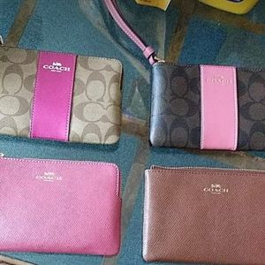 Real coach 👛 wristlets